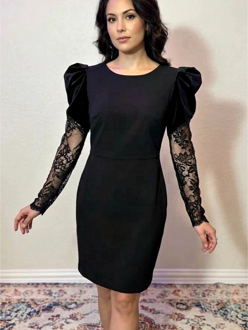 Betsy Johnson Black Lace Sleeve Mini Dress Size 12 Like New (B4)